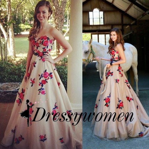 Elegant Zipper Sleeveless Princess Large Size Homecoming Dress Floor-length Strapless Flowers Dresses